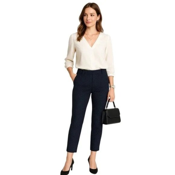 Cabi Carriage Ponte Navy Dot Print Ankle Pants Size 8✨50% Off Bundles 3+ - Picture 6 of 16